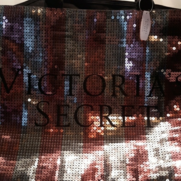 New Victoria's secret sequins tote bag - Picture 2 of 4